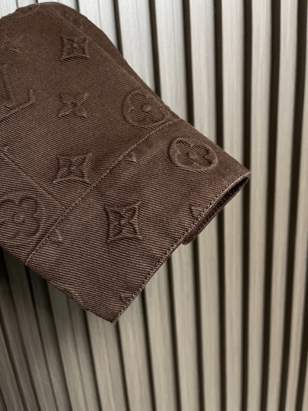 wg.luxury- 8V item:E-F026D0645